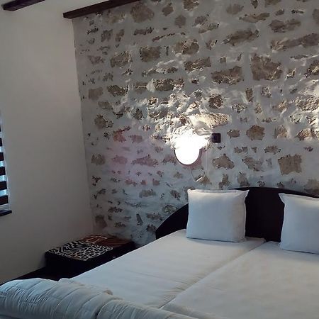 Guesthouse Orlovo ภายนอก รูปภาพ